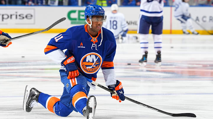 Toronto Maple Leafs v New York Islanders