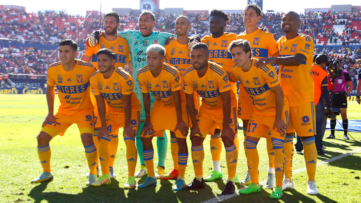 El once titular que presentó Tigres para medirse al Atlético San Luis. El once titular que presentó Tigres para medirse al Atlético San Luis.