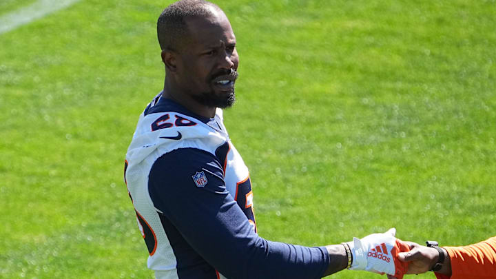 Jun 1, 2021; Englewood, Colorado, USA; Denver Broncos outside linebacker Von Miller (58) during organized team activities at the UCHealth Training Center. Mandatory Credit: Ron Chenoy-Imagn Images