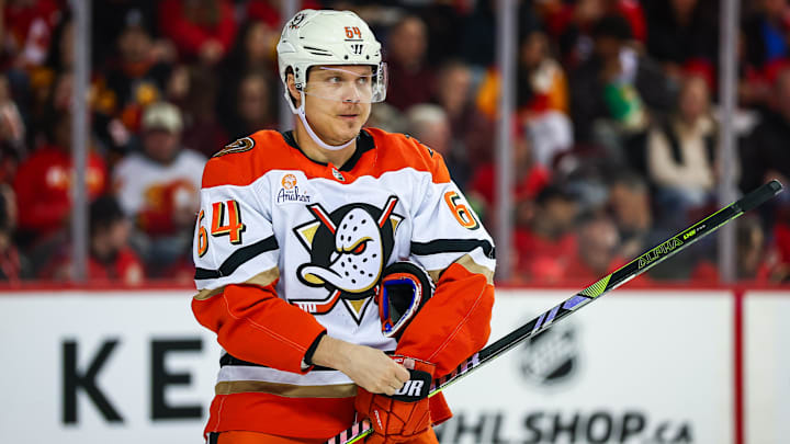 Jan 25, 2026; Calgary, Alberta, CAN; Anaheim Ducks center Mikael Granlund (64) against the Calgary Flames during the second period at Scotiabank Saddledome. Mandatory Credit: Sergei Belski-Imagn Images Jan 25, 2026; Calgary, Alberta, CAN; Anaheim Ducks center Mikael Granlund (64) against the Calgary Flames during the second period at Scotiabank Saddledome. Mandatory Credit: Sergei Belski-Imagn Images