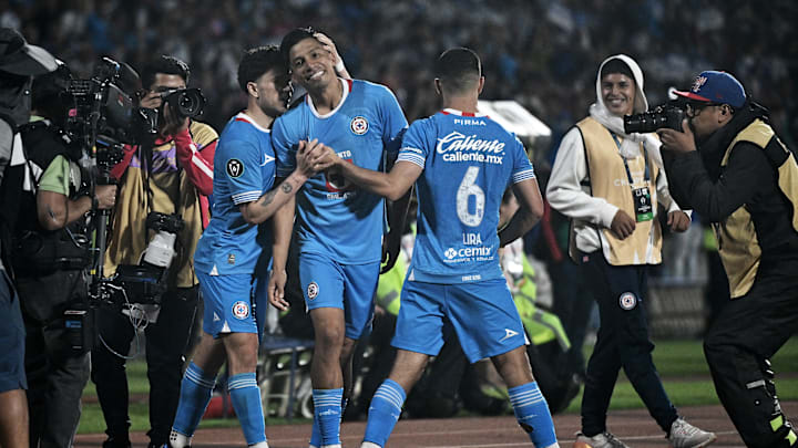 FBL-CONCACAF-CHAMPIONS-CRUZ AZUL-TIGRES