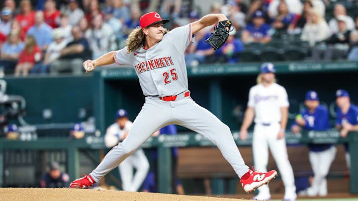 Apr 4, 2026; Arlington, Texas, USA;  Cincinnati Reds pitcher Rhett Lowder (25) throws during the first inning against the Texas Rangers at Globe Life Field. Mandatory Credit: Kevin Jairaj-Imagn Images