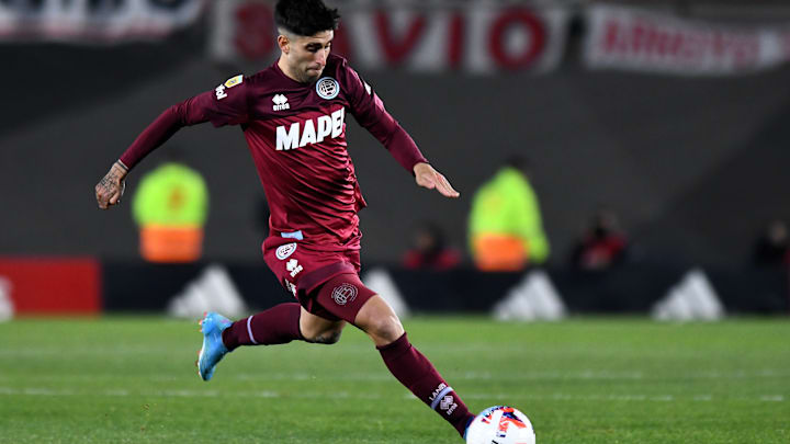 Di Plácido é o quarto reforço do Botafogo para 2023.