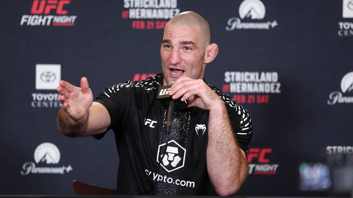 Photo: Sports Illustrated Sean Strickland Threatens to Leave UFC Over Fighter Pay Dispute