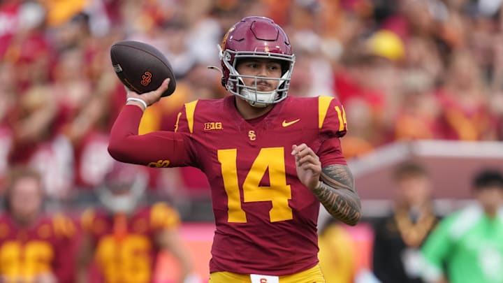 USC quarterback Jayden Maiava throws a pass against Notre Dame.