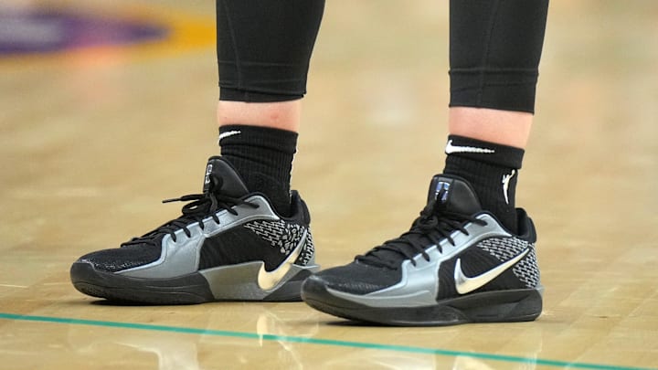 New York Liberty guard Sabrina Ionescu wears the Nike Sabrina 2.
