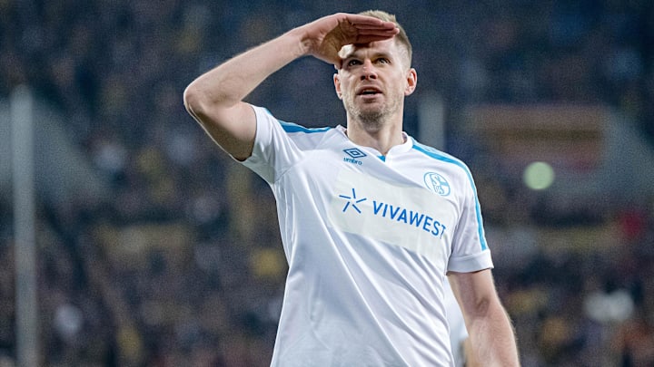 Simon Terodde nimmt die Nationalmannschaft ins Visier: Flick hält alle Türen offen Simon Terodde nimmt die Nationalmannschaft ins Visier: Flick hält alle Türen offen