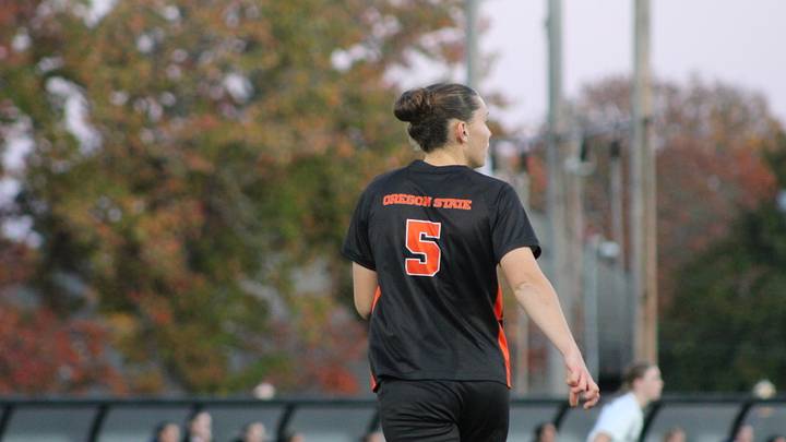 Oregon State soccer player Lea Gentry surveys the field during Friday night's game against Utah State. Oregon State soccer player Lea Gentry surveys the field during Friday night's game against Utah State.