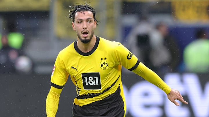 Der Druck auf Bensebaini wächst Der Druck auf Bensebaini wächst