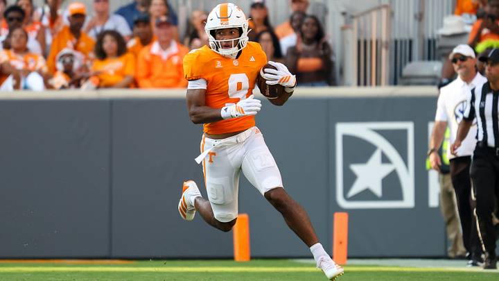 Sep 5, 2026; Knoxville, Tennessee, USA;  Tennessee Volunteers wide receiver Joakim Dodson (9) runs the ball against the Furman Paladins during the second half at Neyland Stadium.  Mandatory Credit: Randy Sartin-Imagn Images