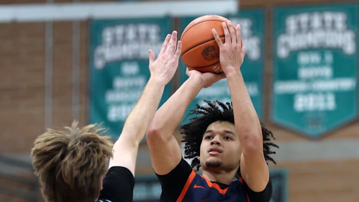 Jan 3, 2025; Gilbert, AZ, USA; Roosevelt High School (CA) guard Brayden Burries (5) against Sandra Day O’Connor High School (AZ) during the Hoophall West High School Invitational at Highland High School. Mandatory Credit: Mark J. Rebilas-Imagn Imagesn Images