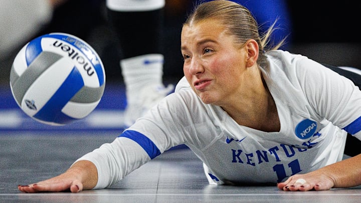 Dec 4, 2025; Lexington, KY, USA; Kentucky Wildcats defensive specialist Molly Berezowitz (11) dives for the ball during the third set against the Wofford Terriers at Historic Memorial Coliseum. Mandatory Credit: Jordan Prather-Imagn Images