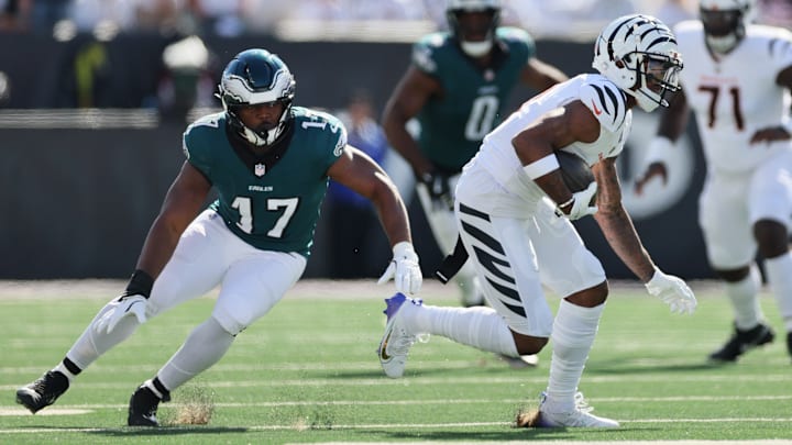 Nakobe Dean (L), Philadelphia Eagles - Ja'Marr Chase(R), Cincinnati Bengals