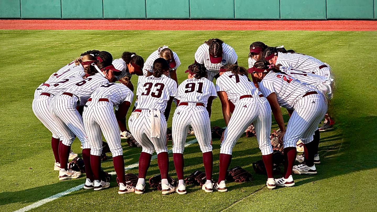 Texas A&M Softball Earns Hosting Rights At Davis Diamond For Regionals