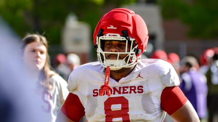 Oklahoma defensive tackle Bishop Thomas