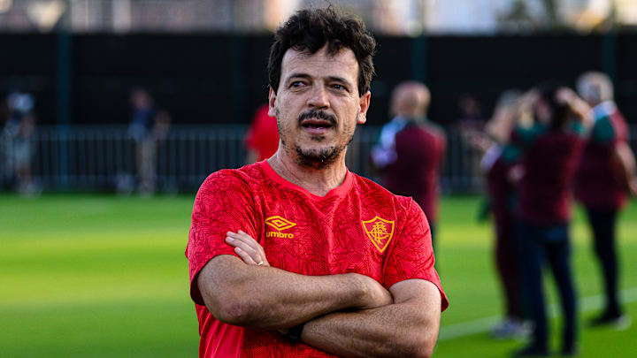 Fernando Diniz apareceu no top-5 do ranking de melhores técnicos do mundo Fernando Diniz apareceu no top-5 do ranking de melhores técnicos do mundo