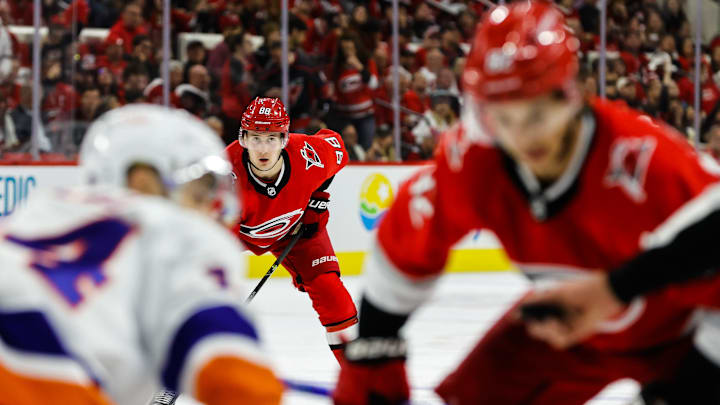 New York Islanders v Carolina Hurricanes - Game Five