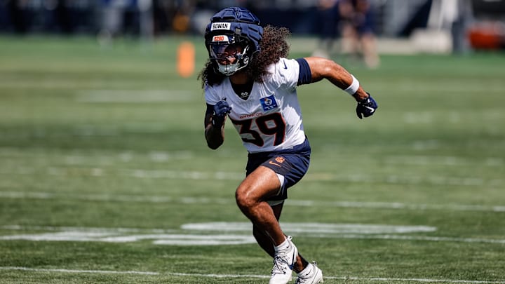 Denver Broncos WR Kyrese Rowan
