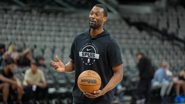 Mar 21, 2026; San Antonio, Texas, USA; San Antonio Spurs forward Harrison Barnes (40) warms up before the game against the Indiana Pacers at Frost Bank Center. Mandatory Credit: Daniel Dunn-Imagn Images Mar 21, 2026; San Antonio, Texas, USA; San Antonio Spurs forward Harrison Barnes (40) warms up before the game against the Indiana Pacers at Frost Bank Center. Mandatory Credit: Daniel Dunn-Imagn Images