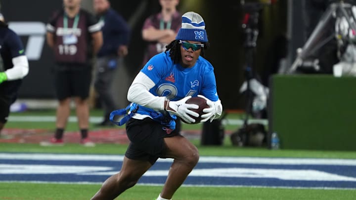 Feb 2, 2025; Orlando, FL, USA; NFC running back Jahmyr Gibbs of the Detroit Lions (26) carries the ball during the 2025 Pro Bowl Games at Camping World Stadium. Mandatory Credit: Kirby Lee-Imagn Images