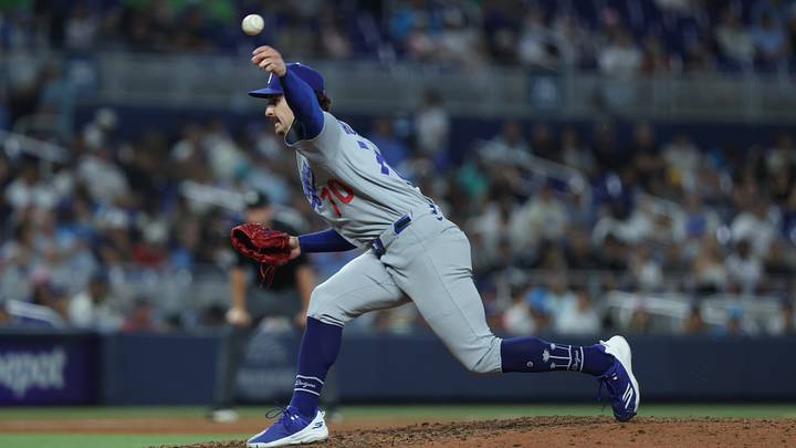 Sep 12, 2026; Miami, Florida, USA; Los Angeles Dodgers pitcher Justin Wrobleski (70) throws during the sixth inning against the Miami Marlins at loanDepot Park. Mandatory Credit: Isabella Frias-Imagn Images Sep 12, 2026; Miami, Florida, USA; Los Angeles Dodgers pitcher Justin Wrobleski (70) throws during the sixth inning against the Miami Marlins at loanDepot Park. Mandatory Credit: Isabella Frias-Imagn Images