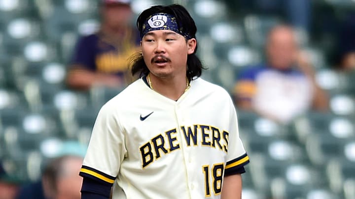 Arizona Diamondbacks v Milwaukee Brewers