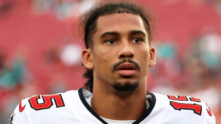 Aug 23, 2024; Tampa, Florida, USA; Tampa Bay Buccaneers wide receiver Jalen McMillan (15) prior to the game against the Miami Dolphins at Raymond James Stadium. Mandatory Credit: Kim Klement Neitzel-Imagn Images Aug 23, 2024; Tampa, Florida, USA; Tampa Bay Buccaneers wide receiver Jalen McMillan (15) prior to the game against the Miami Dolphins at Raymond James Stadium. Mandatory Credit: Kim Klement Neitzel-Imagn Images