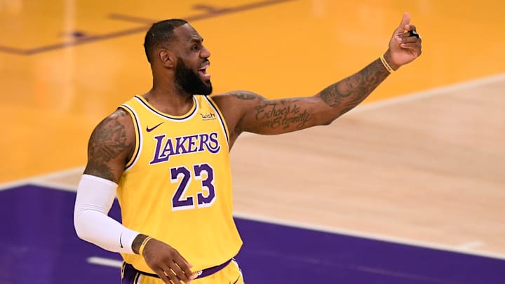 LeBron es el sexto jugador con más juegos de 50 puntos en la NBA