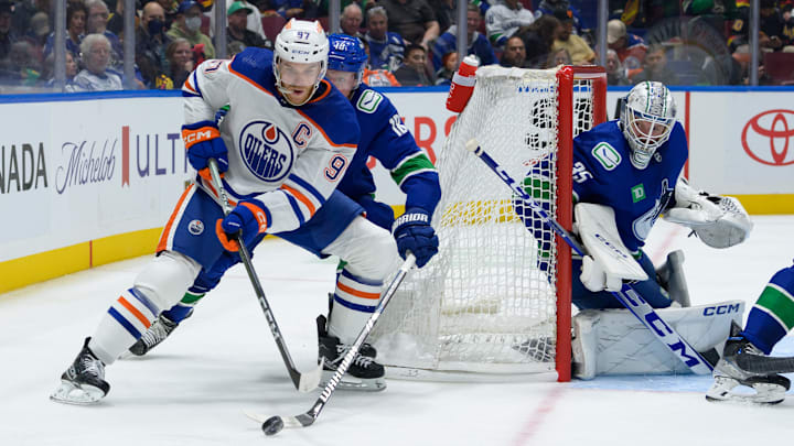 Edmonton Oilers v Vancouver Canucks