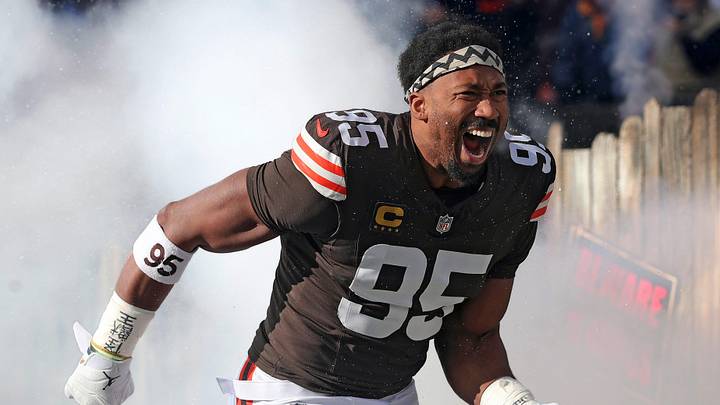 Cleveland Browns defensive end Myles Garrett (95) takes the field before an NFL football game at Huntington Bank Field, Dec. 21, 2025, in Cleveland, Ohio. Cleveland Browns defensive end Myles Garrett (95) takes the field before an NFL football game at Huntington Bank Field, Dec. 21, 2025, in Cleveland, Ohio.