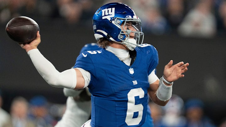 New York Giants - quarterback Jaxson Dart