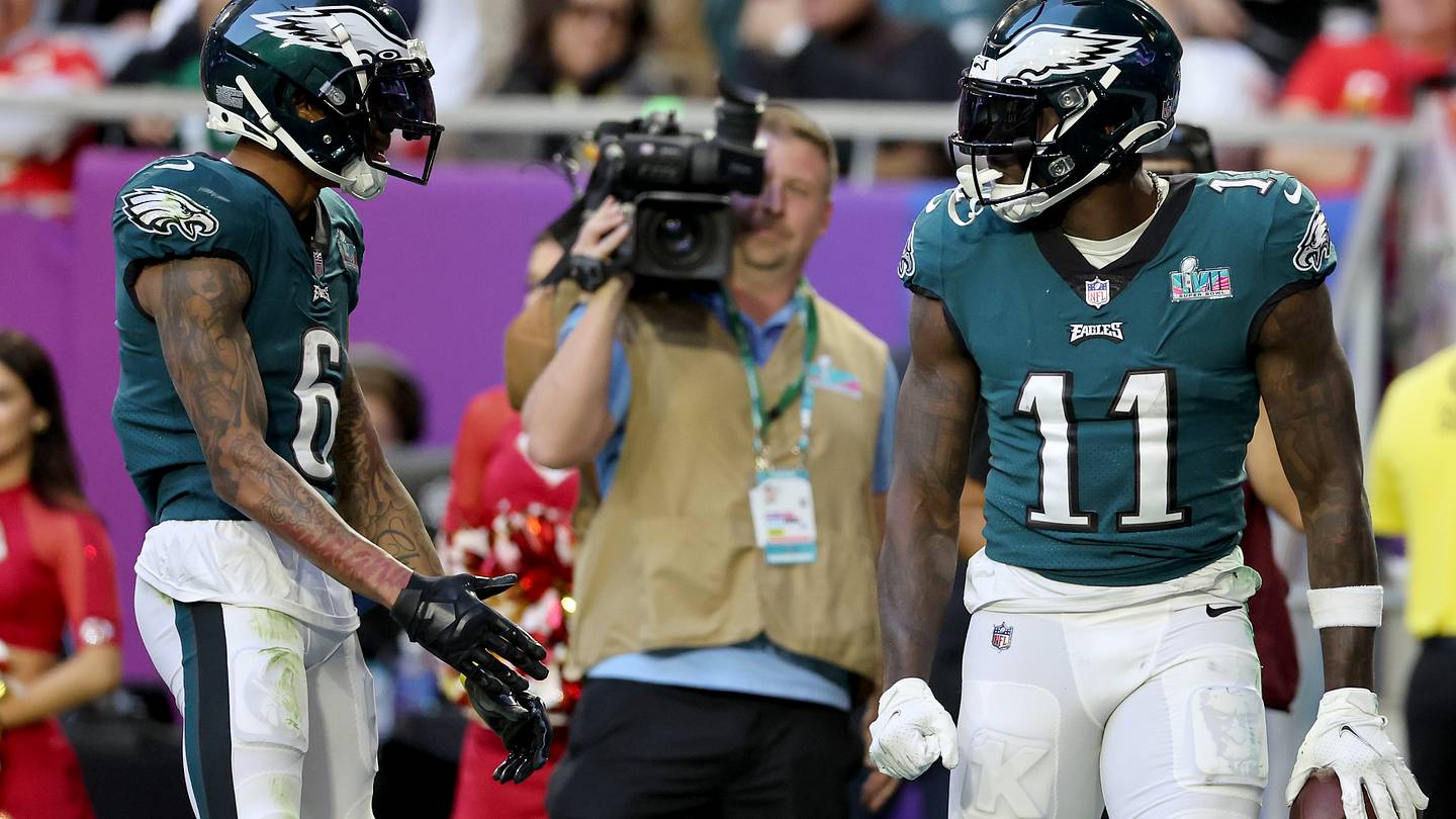 Eagles WRs A.J. Brown and DeVonta Smith crack a list of the best duos ...
