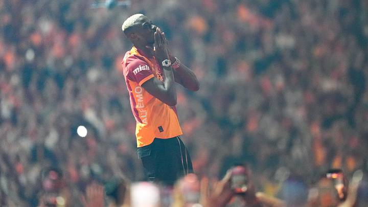 Galatasaray celebrate Super Lig championship Galatasaray celebrate Super Lig championship