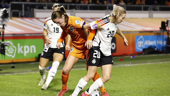 Elisa Senß im Trikot der deutschen Nationalelf