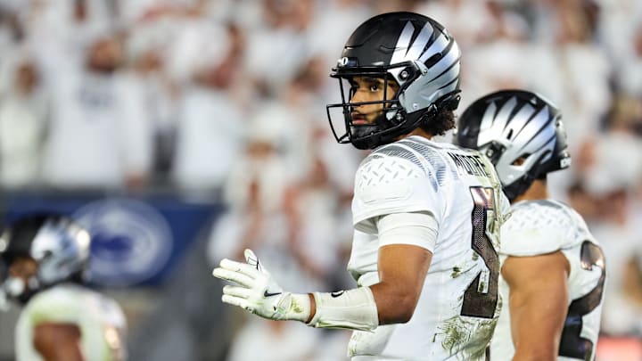 Oregon v Penn State