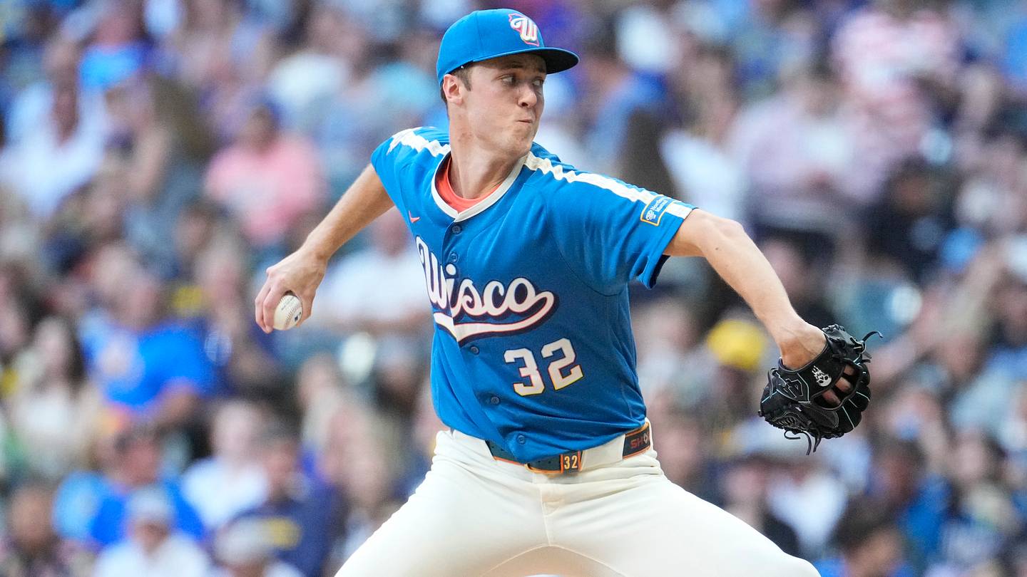 Why Brewers -- Not Dodgers or Cubs -- Should Be World Series Favorites