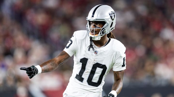 Aug 23, 2025; Glendale, Arizona, USA; Las Vegas Raiders wide receiver Dont'e Thornton Jr. (10) against the Arizona Cardinals during a preseason NFL game at State Farm Stadium. 