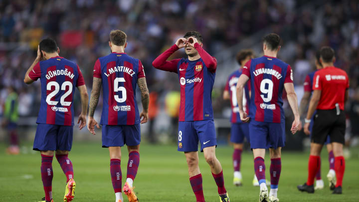 FC Barcelona v Rayo Vallecano - LaLiga EA Sports