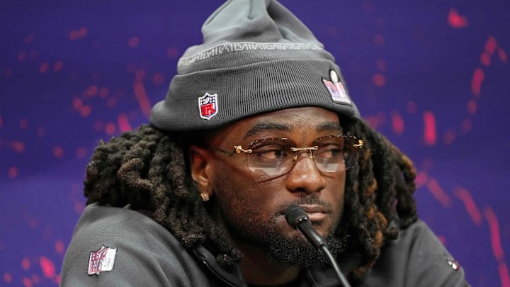 Feb 5, 2024; Las Vegas, NV, USA; San Francisco 49ers wide receiver Brandon Aiyuk (11) talks to the