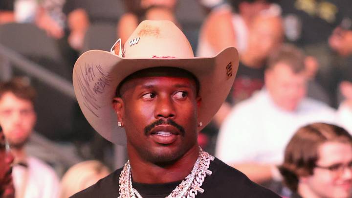 Jul 11, 2026; Las Vegas, Nevada, USA; NFL player Von Miller looks on before King Green fights Terrance McKinney in a lightweight bout during UFC 329 at T-Mobile Arena. Mandatory Credit: Mark J. Rebilas-Imagn Images Jul 11, 2026; Las Vegas, Nevada, USA; NFL player Von Miller looks on before King Green fights Terrance McKinney in a lightweight bout during UFC 329 at T-Mobile Arena. Mandatory Credit: Mark J. Rebilas-Imagn Images