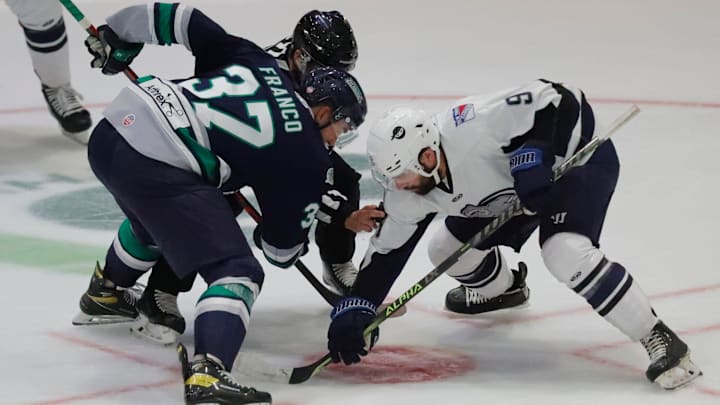 The Florida Everblades hosted the Jacksonville Icemen on Saturday, October 29, 2022 for their first home game of the 2022/2023 season. A pre-game celebration was also held to recognize their championship run last year. A banner-raising ceremony was on display to commemorate their championship season.The Everblades won with a final score of 0-2.

052 Fnp Rr 102922 Everblades Opener