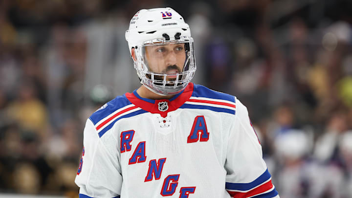 New York Rangers v Boston Bruins