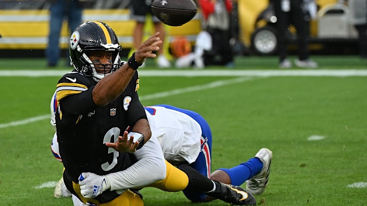 Buffalo Bills v Pittsburgh Steelers
