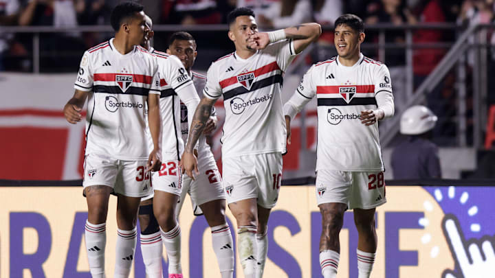 Tricolor abre o confronto das quartas de final em casa