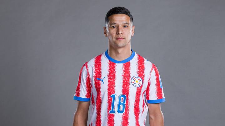 Álex Arce está en la órbita azulcrema Álex Arce está en la órbita azulcrema