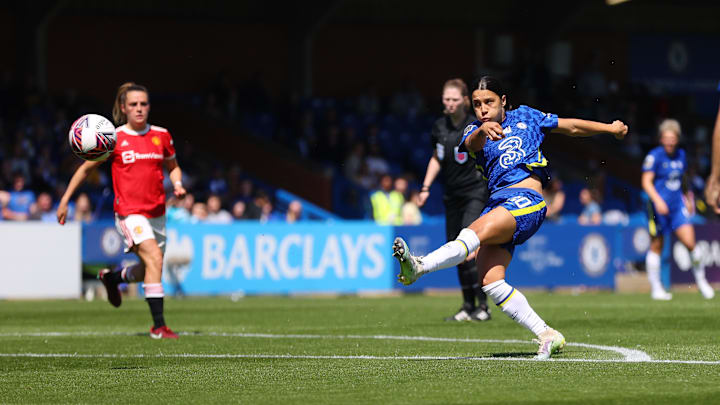 Sam Kerr netted a pair of stunning goals the last time Chelsea and Manchester United met in the WSL