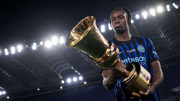 Yann Aurel Bisseck krönte sich in dieser Saison mit Inter zum Doublesieger