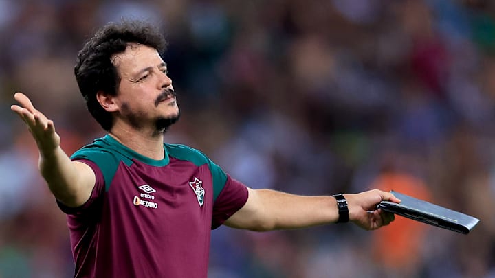 Fluminense de Fernando Diniz viaja para a Arábia Saudita na semana que vem.