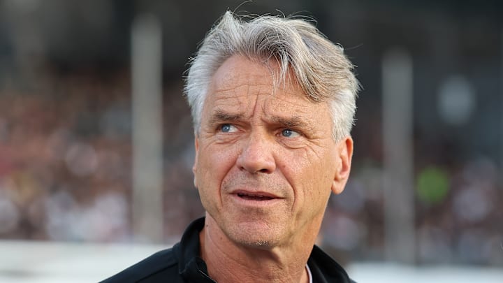 Horst Steffen will wie schon in Elversberg bei seinem neuen Verein mit Viererkette spielen. Horst Steffen will wie schon in Elversberg bei seinem neuen Verein mit Viererkette spielen.