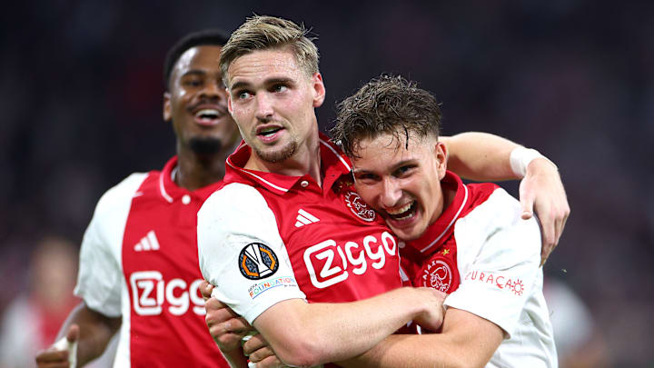 Ajax venceu e convenceu em sua estreia na Europa League